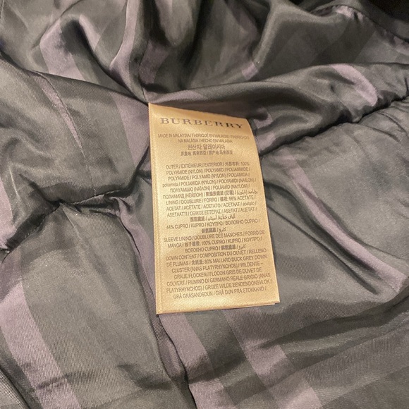 Burberry puffer worn once - Picture 12 of 13